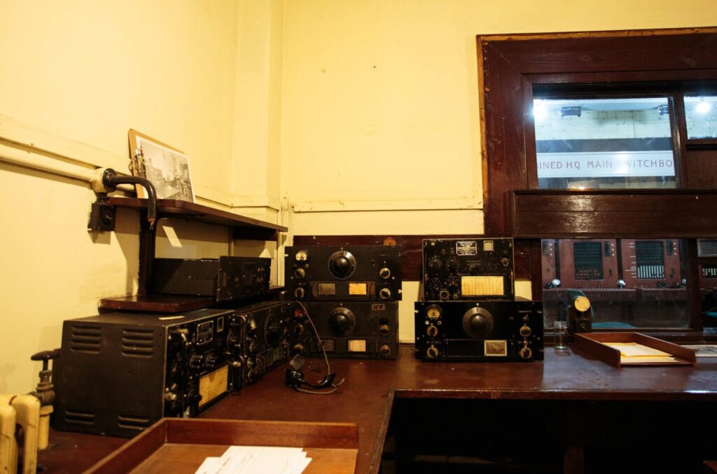 Radio equipment in Western Approaches HQ